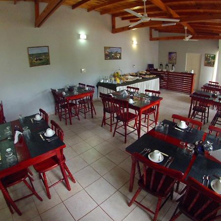 פוארטו איגואסו Yreta Apart Hotel מראה חיצוני תמונה