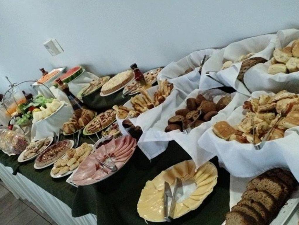 פוארטו איגואסו Yreta Apart Hotel מראה חיצוני תמונה