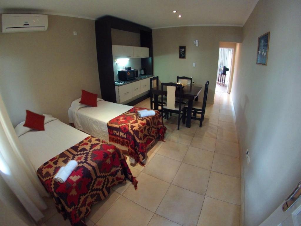 פוארטו איגואסו Yreta Apart Hotel חדר תמונה
