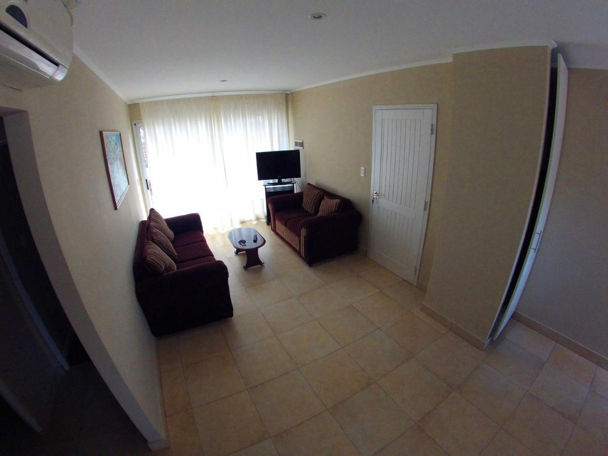פוארטו איגואסו Yreta Apart Hotel חדר תמונה